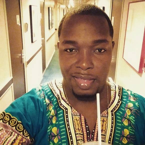 Meet your Posher, Michel - Picture 1 of 1